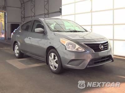 2016 Nissan Versa SV - zdjęcie 3 z 47 - miniatura