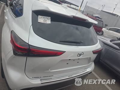 2023 Toyota Highlander Platinum - zdjęcie 5 z 26 - miniatura