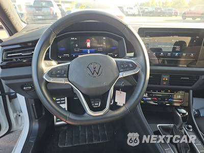 2025 Volkswagen Jetta Sport - zdjęcie 10 z 26 - miniatura