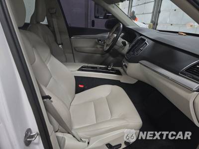 2023 Volvo XC90 B5 Core 7-Passenger - zdjęcie 8 z 26 - miniatura