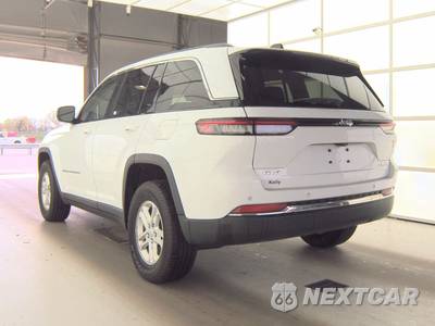 2023 Jeep Grand Cherokee Laredo - zdjęcie 6 z 28 - miniatura