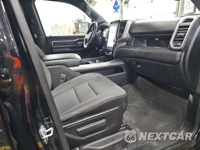 2023 Ram 1500 Big Horn Crew Cab Short Bed - zdjęcie 8 z 26 - miniatura