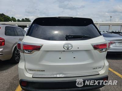 2016 Toyota Highlander XLE - zdjęcie 5 z 39 - miniatura
