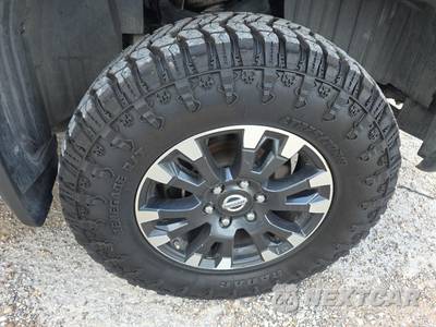 2019 Nissan TITAN XD PRO-4X Crew Cab Medium Bed - zdjęcie 9 z 21 - miniatura
