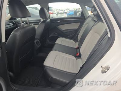 2015 Volkswagen Passat 1.8T Sport - zdjęcie 13 z 25 - miniatura