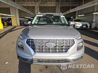 2025 Hyundai Venue SEL - zdjęcie 2 z 24 - miniatura