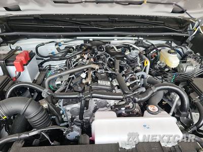 2026 Toyota 4Runner SR5 - zdjęcie 15 z 30 - miniatura