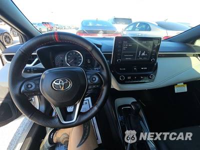 2020 Toyota Corolla SE Sedan - zdjęcie 11 z 20 - miniatura