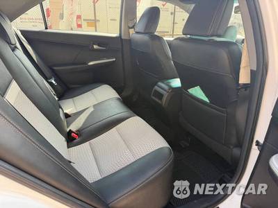 2014 Toyota Camry SE - zdjęcie 7 z 18 - miniatura