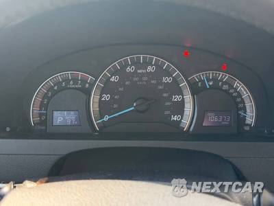 2014 Toyota Camry SE - zdjęcie 13 z 18 - miniatura