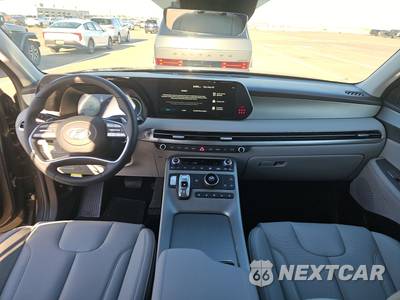 2025 Hyundai Palisade SEL Premium 7-Passenger - zdjęcie 17 z 29 - miniatura