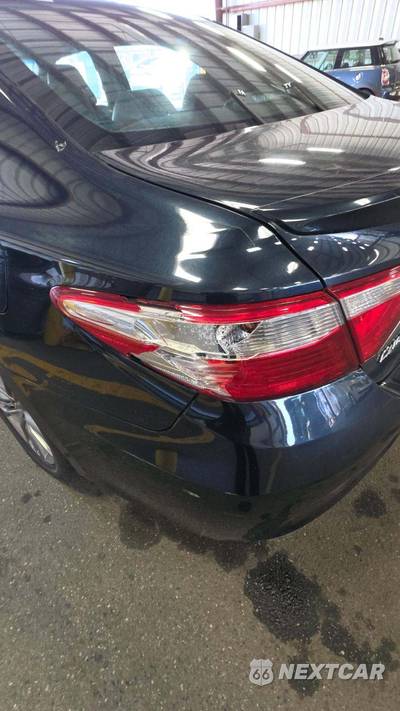 2017 Toyota Camry SE - zdjęcie 29 z 33 - miniatura