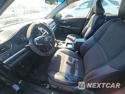 2017 Toyota Camry SE - zdjęcie 7 z 33 - miniatura