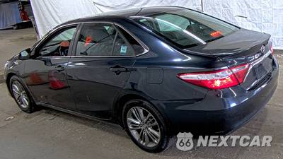 2016 Toyota Camry SE - zdjęcie 6 z 35 - miniatura