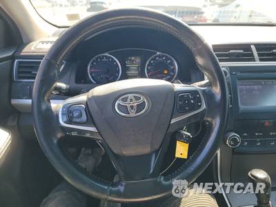 2016 Toyota Camry SE - zdjęcie 10 z 35 - miniatura