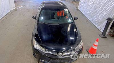 2015 Toyota Camry SE - zdjęcie 2 z 42 - miniatura