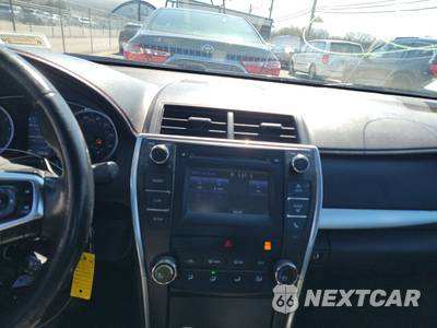 2016 Toyota Camry SE - zdjęcie 11 z 35 - miniatura