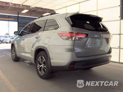 2016 Toyota Highlander XLE - zdjęcie 6 z 33 - miniatura