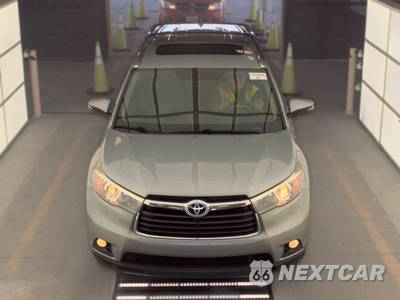 2016 Toyota Highlander XLE - zdjęcie 2 z 33 - miniatura