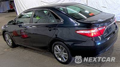 2017 Toyota Camry SE - zdjęcie 6 z 40 - miniatura