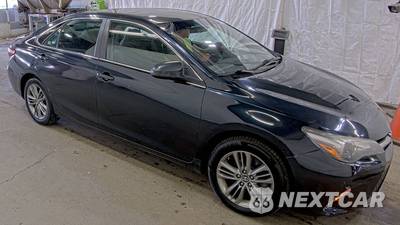 2017 Toyota Camry SE - zdjęcie 3 z 40 - miniatura