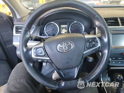 2017 Toyota Camry SE - zdjęcie 10 z 40 - miniatura