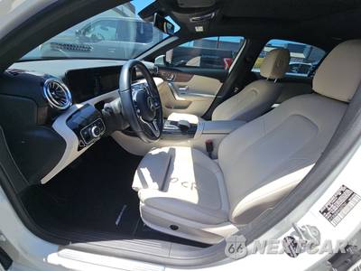 2022 Mercedes-Benz A 220 - zdjęcie 7 z 33 - miniatura