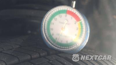 2010 Toyota Camry SE - zdjęcie 23 z 29 - miniatura