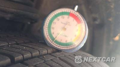 2010 Toyota Camry SE - zdjęcie 18 z 29 - miniatura