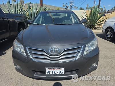 2010 Toyota Camry SE - zdjęcie 2 z 29 - miniatura