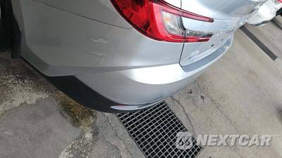2025 Toyota Camry LE - zdjęcie 40 z 48 - miniatura