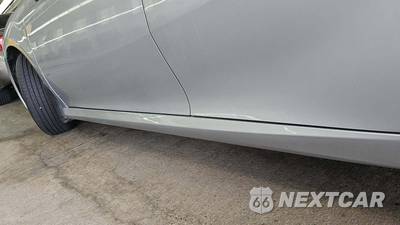 2025 Toyota Camry LE - zdjęcie 38 z 48 - miniatura