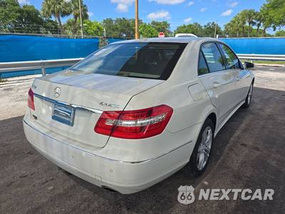 2011 Mercedes-Benz E 350 4MATIC Sedan - zdjęcie 4 z 22 - miniatura
