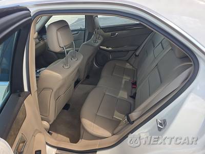 2011 Mercedes-Benz E 350 4MATIC Sedan - zdjęcie 13 z 22 - miniatura