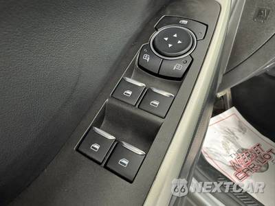 2022 Ford Explorer XLT - zdjęcie 41 z 48 - miniatura