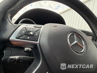 2015 Mercedes-Benz ML 350 - zdjęcie 28 z 59 - miniatura