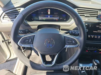 2023 Volkswagen Tiguan SE - zdjęcie 10 z 29 - miniatura