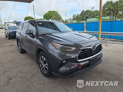 2021 Toyota Highlander XLE - zdjęcie 3 z 30 - miniatura