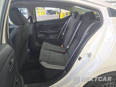 2025 Nissan Versa S - zdjęcie 13 z 40 - miniatura