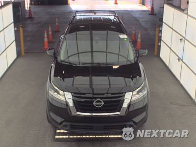 2022 Nissan Pathfinder SV - zdjęcie 2 z 28 - miniatura