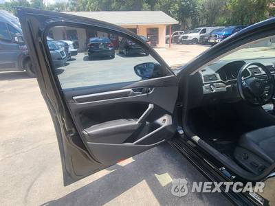 2016 Volkswagen Passat 1.8T SE - zdjęcie 38 z 64 - miniatura