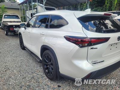 2024 Toyota Highlander XLE - zdjęcie 9 z 24 - miniatura