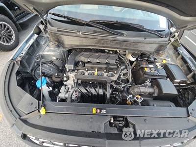 2025 Hyundai Venue SEL - zdjęcie 15 z 18 - miniatura