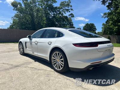 2018 Porsche Panamera - zdjęcie 16 z 50 - miniatura