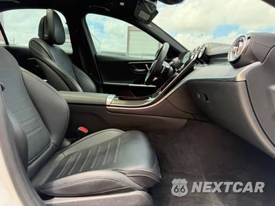 2022 Mercedes-Benz C 300 Sedan - zdjęcie 10 z 24 - miniatura