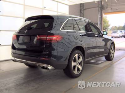 2019 Mercedes-Benz GLC 300 - zdjęcie 4 z 20 - miniatura