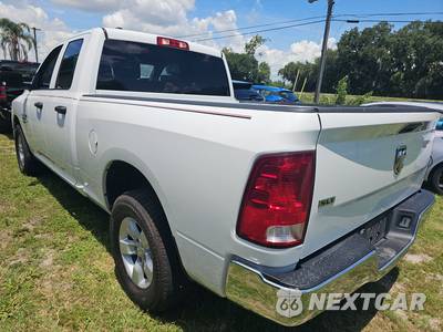 2024 Ram 1500 Classic SLT Extended Cab Medium Bed - zdjęcie 6 z 18 - miniatura