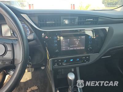 2018 Toyota Corolla LE Sedan - zdjęcie 11 z 17 - miniatura