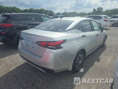 2020 Nissan Versa S - zdjęcie 4 z 34 - miniatura