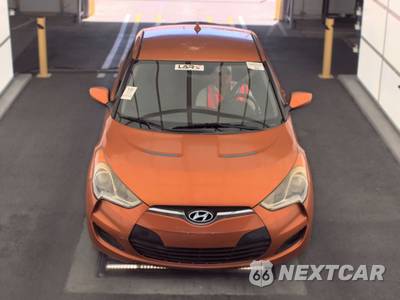 2013 Hyundai Veloster w/Black Interior - zdjęcie 2 z 44 - miniatura